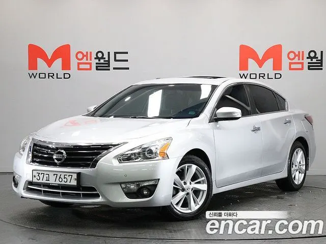 NISSAN ALTIMA — из Кореи под ключ