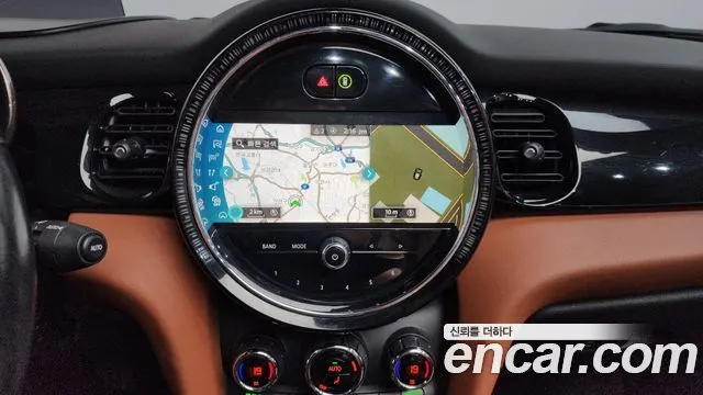 MINI COOPER S CONVERTIBLE 2022 — 109 243 км, белый-перламутр, Корея — под ключ — фото 11