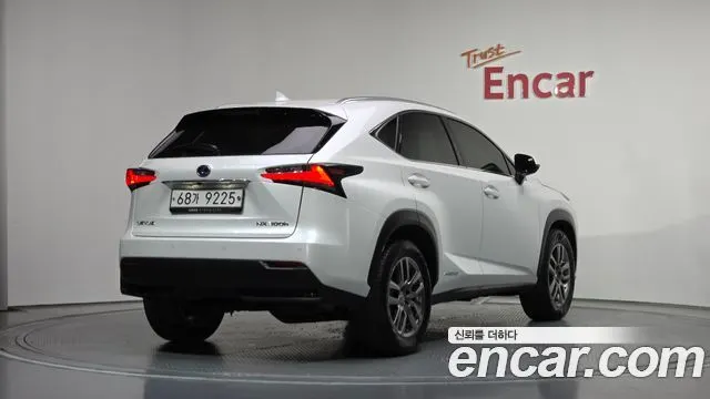 LEXUS NX300H 2015 — 49 083 км, белый, Корея — под ключ — фото 2