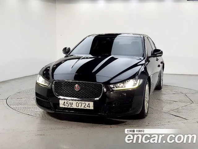 JAGUAR XE 2016