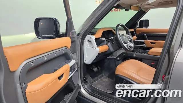 LAND ROVER DEFENDER 2023 — 105 267 км, серебристо-серый, Корея — под ключ — фото 10