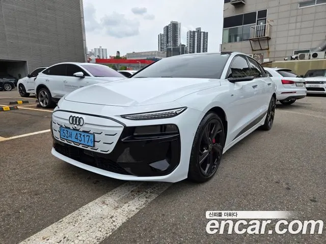 AUDI A6 E-TRON 2025