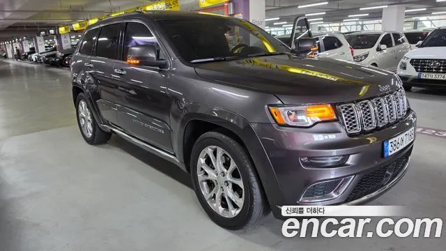 JEEP GRAND CHEROKEE — из Кореи под ключ