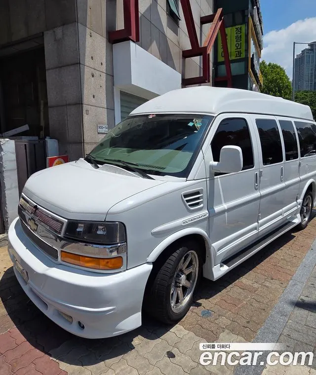 CHEVROLET EXPRESS VAN 2014 — 101 350 км, белый, Корея — под ключ — фото 1