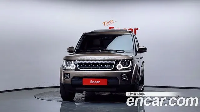 LAND ROVER DISCOVERY 4 2016 — 106 121 км, светло-золотистый, Корея — под ключ — фото 3