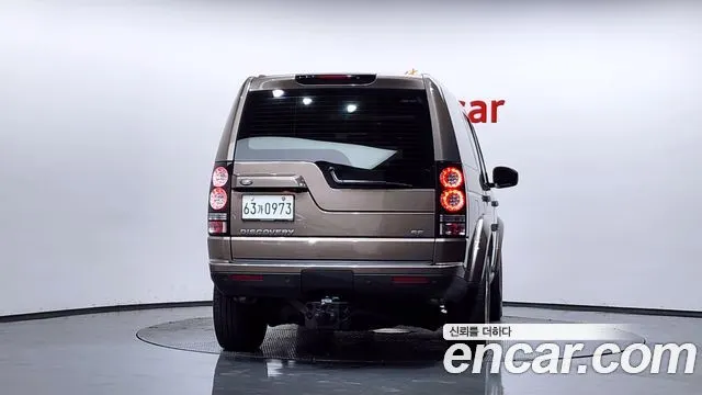 LAND ROVER DISCOVERY 4 2016 — 106 121 км, светло-золотистый, Корея — под ключ — фото 4