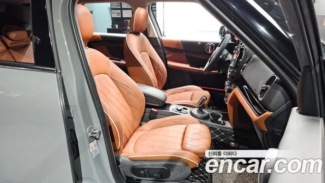MINI COOPER S COUNTRYMAN 2022 — 26 396 км, серебристо-серый, Корея — под ключ — фото 12