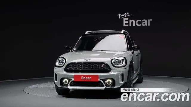 MINI COOPER S COUNTRYMAN 2022 — 26 396 км, серебристо-серый, Корея — под ключ — фото 3