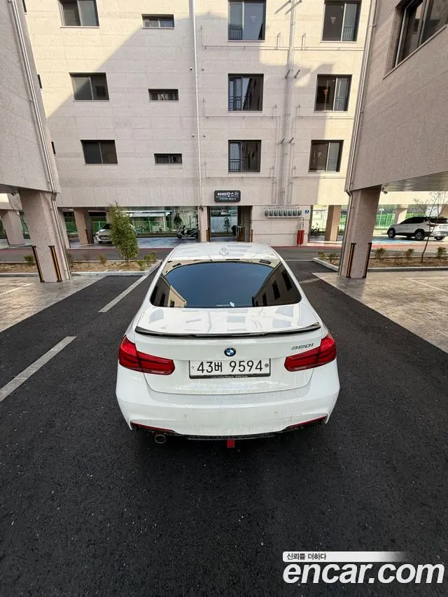 BMW 3 SERIES 2017 — 55 000 км, белый, Корея — под ключ — фото 5