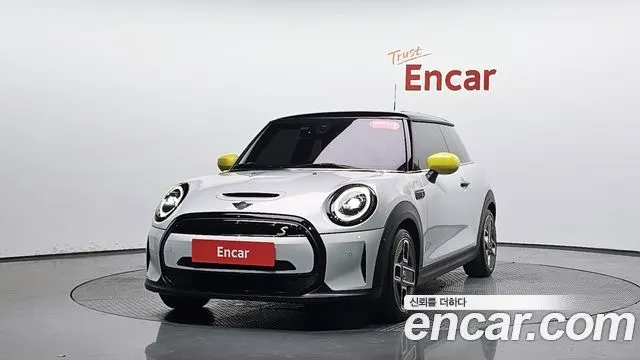 MINI COOPER ELECTRIC 2022 — 70 900 км, серебристый, Корея — под ключ — фото 3