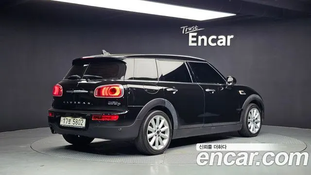 MINI COOPER D CLUBMAN 2018 — 128 491 км, чёрный, Корея — под ключ — фото 2