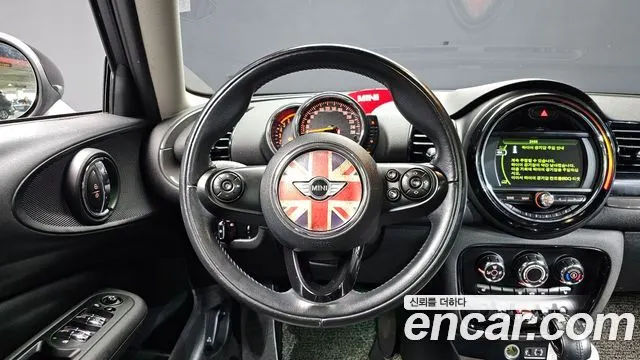 MINI COOPER D CLUBMAN 2018 — 128 491 км, чёрный, Корея — под ключ — фото 12