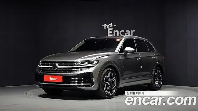 VOLKSWAGEN TOUAREG 2024