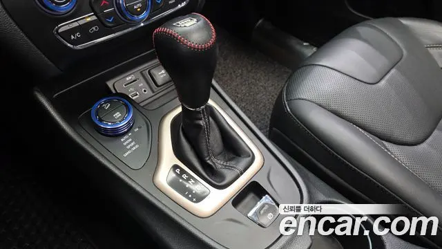 JEEP CHEROKEE (KL) 2016 — 75 864 км, чёрный, Корея — под ключ — фото 9