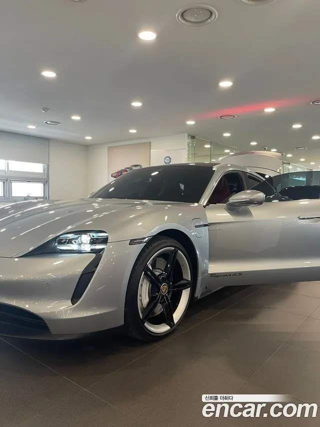PORSCHE TAYCAN — из Кореи под ключ