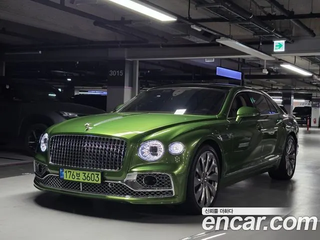 BENTLEY FLYING SPUR 2022