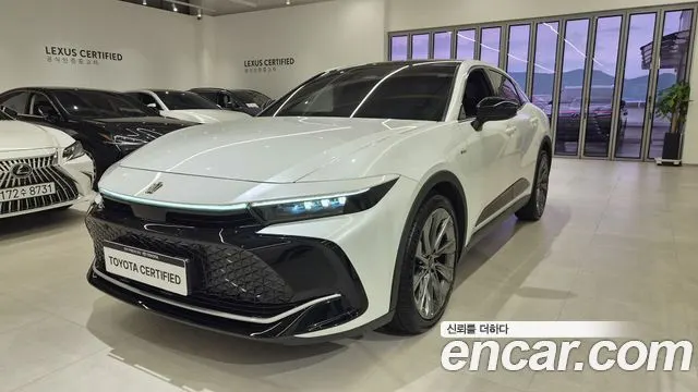 TOYOTA CROWN CROSSOVER 2026