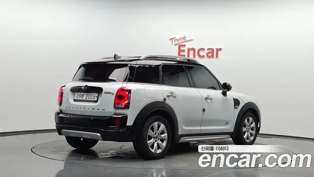 MINI COOPER D COUNTRYMAN — из Кореи под ключ