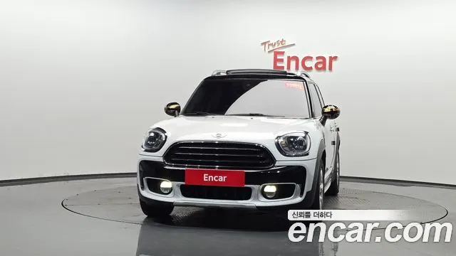 MINI COOPER D COUNTRYMAN 2018 — 79 747 км, белый, Корея — под ключ — фото 3