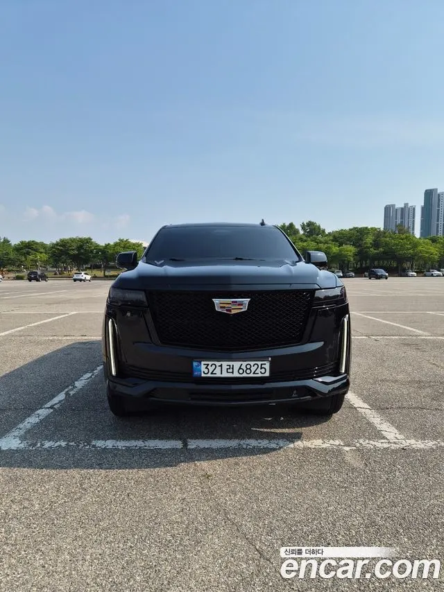 CADILLAC ESCALADE 2022