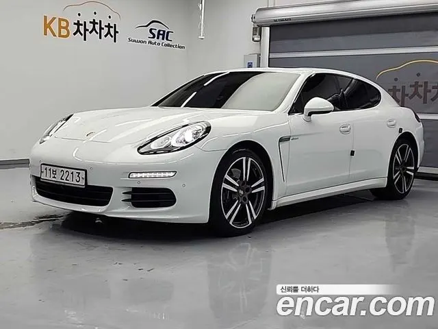 PORSCHE PANAMERA 2016 — 130 000 км, Корея — под ключ — фото 1