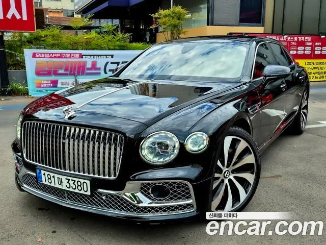 BENTLEY FLYING SPUR 2023