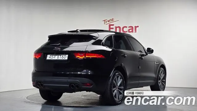 JAGUAR F-PACE 2019