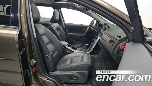 VOLVO XC70 2014 — 89 445 км, светло-золотистый, Корея — под ключ — фото 10
