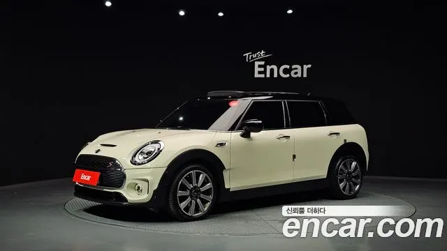 MINI COOPER S CLUBMAN 2021 — 53 122 км, белый-перламутр, Корея — под ключ — фото 1