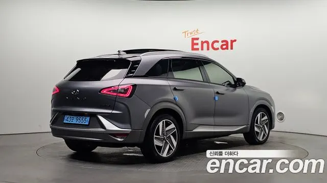 HYUNDAI NEXO 2021 — 31 179 км, серебристо-серый, Корея — под ключ — фото 2