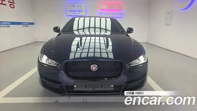 JAGUAR XE 2017