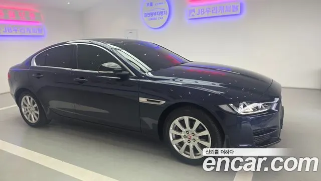 JAGUAR XE 2017 — 139 561 км, синий, Корея — под ключ — фото 2
