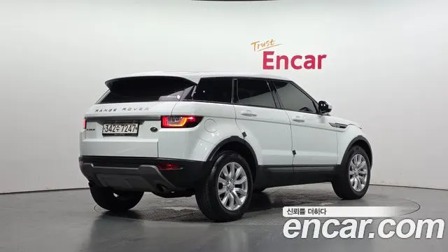 LAND ROVER RANGE ROVER EVOQUE 2018 — 120 945 км, белый, Корея — под ключ — фото 2