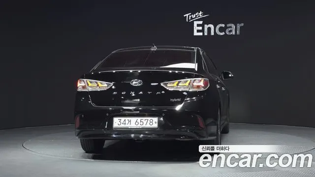 HYUNDAI SONATA HYBRID 2019 — 20 317 км, чёрный, Корея — под ключ — фото 4