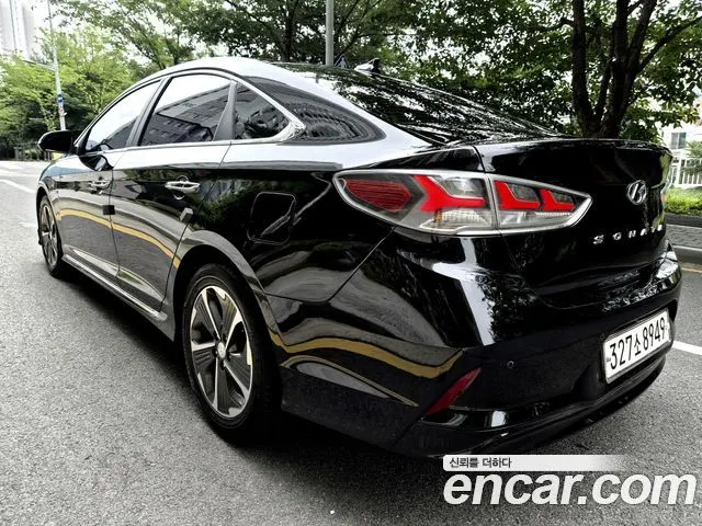 HYUNDAI SONATA HYBRID 2018 — 148 289 км, чёрный, Корея — под ключ — фото 6