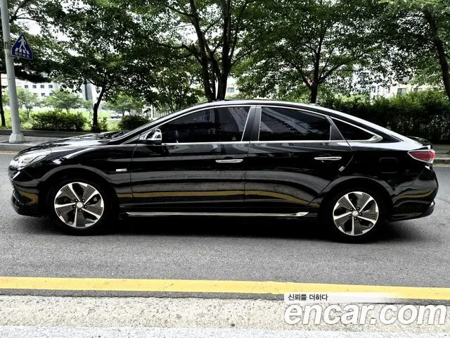 HYUNDAI SONATA HYBRID 2018 — 148 289 км, чёрный, Корея — под ключ — фото 7