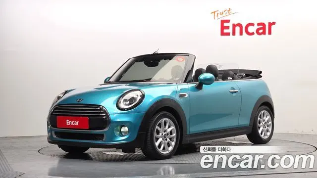 MINI COOPER CONVERTIBLE 2019 — 140 699 км, синий, Корея — под ключ — фото 1
