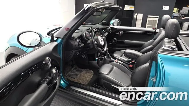 MINI COOPER CONVERTIBLE 2019 — 140 699 км, синий, Корея — под ключ — фото 10