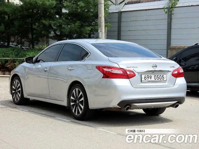 NISSAN ALTIMA 2017 — 99 124 км, серебристый, Корея — под ключ — фото 3
