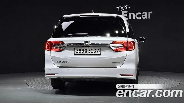 HONDA ODYSSEY 2020 — 78 726 км, белый, Корея — под ключ — фото 4