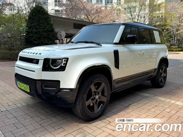 LAND ROVER DEFENDER 2025 — 10 000 км, белый, Корея — под ключ — фото 11