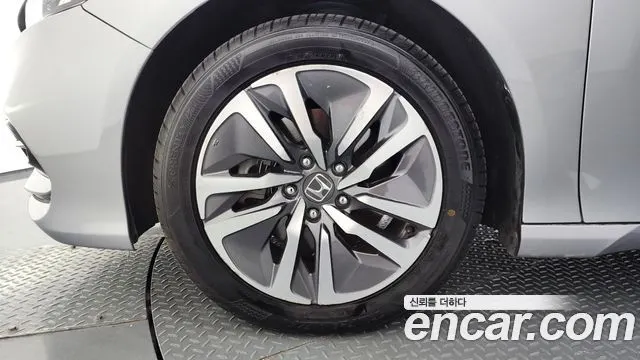 HONDA ACCORD 1 (0 ПОК.) 2019 — 108 368 км, серебристо-серый, Корея — под ключ — фото 5