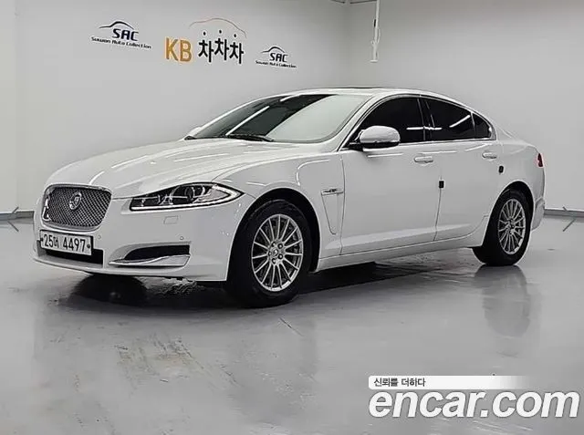 JAGUAR NEW XF 2013