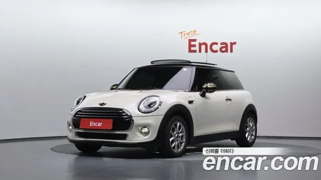 MINI COOPER D 2016 — 70 489 км, белый-перламутр, Корея — под ключ — фото 12