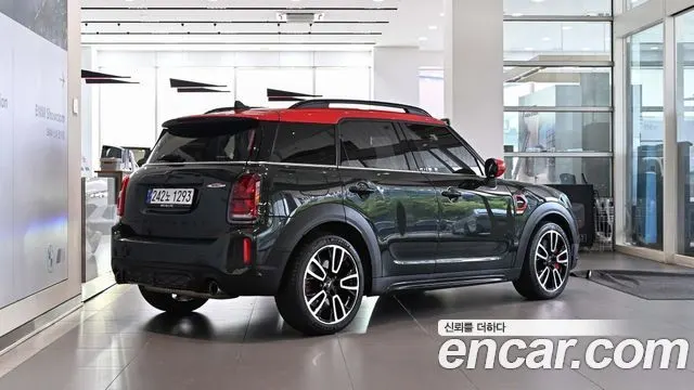 MINI COOPER S COUNTRYMAN 2023 — 59 453 км, тёмно-зелёный, Корея — под ключ — фото 2