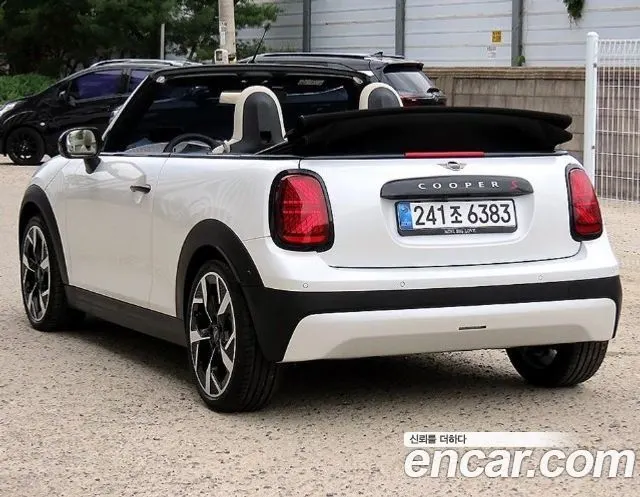 MINI COOPER S CONVERTIBLE — из Кореи под ключ