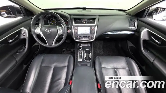 NISSAN ALTIMA 2017 — 155 981 км, белый, Корея — под ключ — фото 7