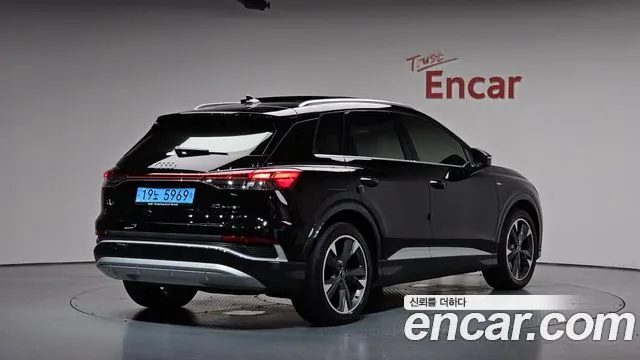 AUDI Q4 E-TRON — из Кореи под ключ