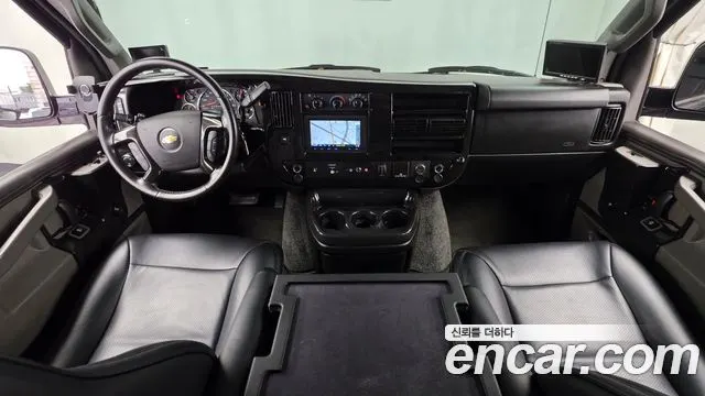 CHEVROLET EXPRESS VAN 2017 — 93 335 км, чёрный, Корея — под ключ — фото 7