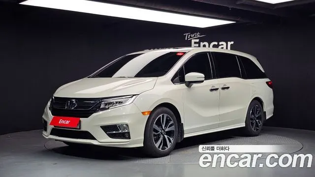 HONDA ODYSSEY — из Кореи под ключ